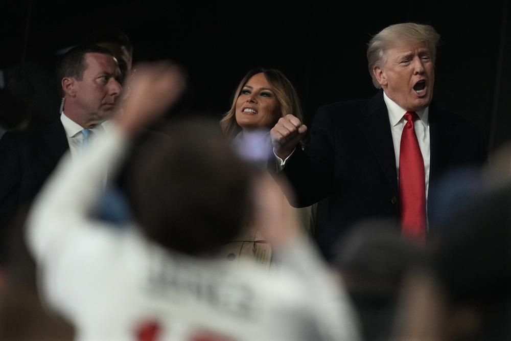 Trump who boycotted MLB, chops with Braves fans