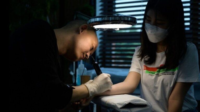 South Korea’s famous tattooist criminalised for his art