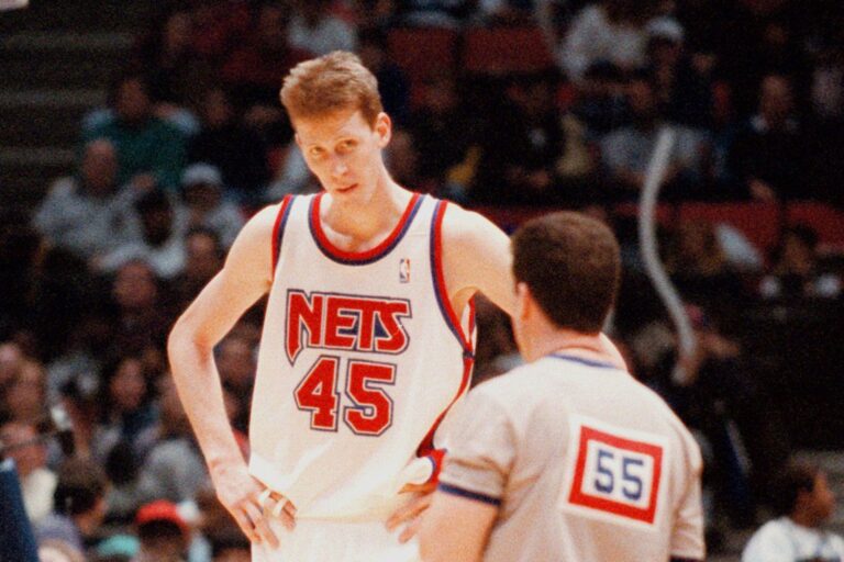 Shawn Bradley had suicidal thoughts after being paralyzed in bike accident