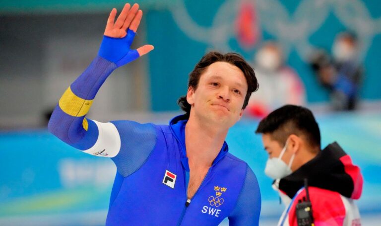 Gold medal-winning speedskater bashes decision to host 2022 Winter Olympics in China