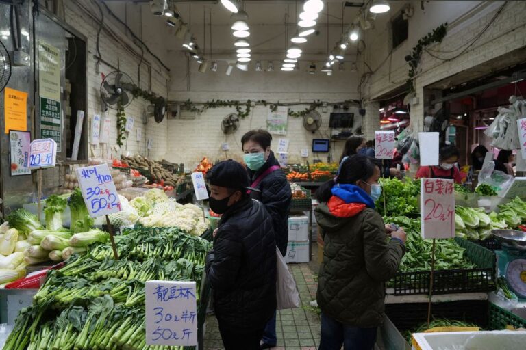 Hong Kong’s COVID cases deepens with new social restrictions, vegetable shortage