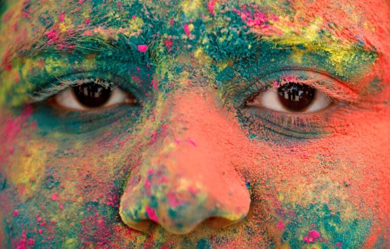 Scientists publish the first complete human genome filling in gaps remaining after previous efforts