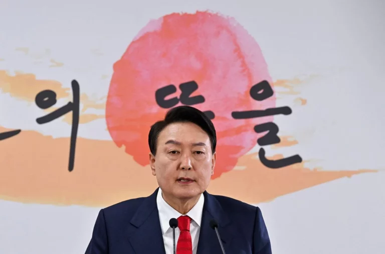 South Korea’s cabinet clears way for presidential Blue House move